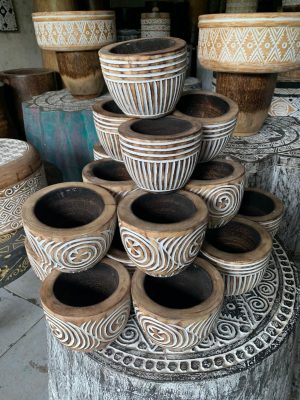Small Palm Pot - Petit Pot en Palmier