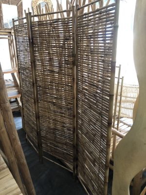Décoration de chambre en bambou