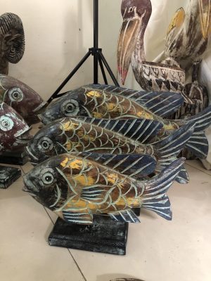 Wooden fish decoration set
