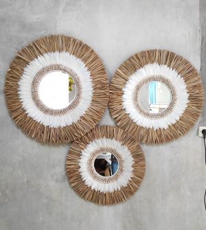 Dried Grass Mirror With Seashells 2