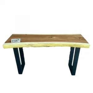 Table console en bois de suar avec pieds en fer