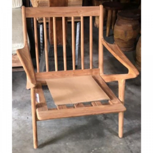 wooden single chair
