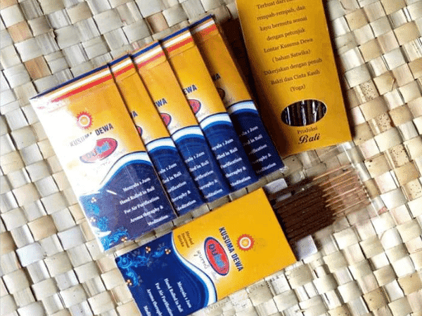 10 Sachets Kusuma Dewa Incense Stick