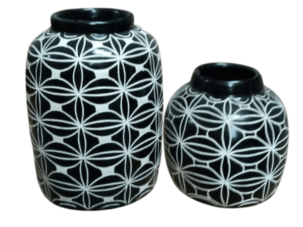 A Set of 2 Plant Paint Pot Lombok