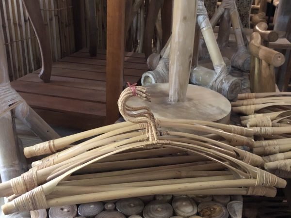 Wooden hanger