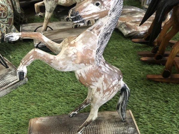Wooden small horse decoration