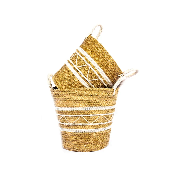 A Set Of 2 Laundry Basket Tiara – Image 2