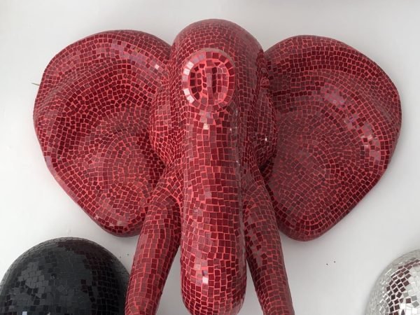 Elephant’s head glass decoration