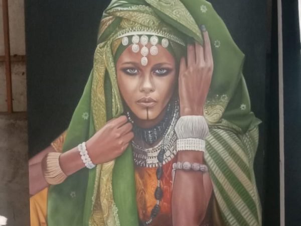 Etnic Women Paint Art