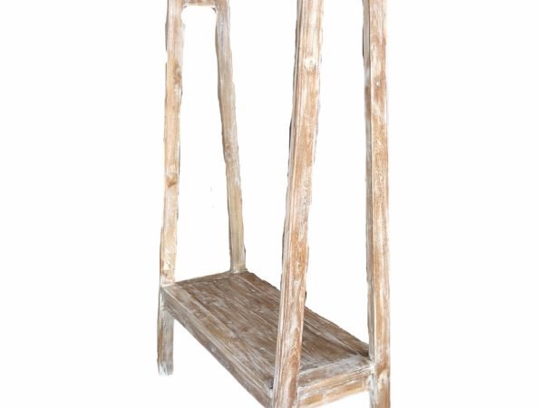 Hang Clothes