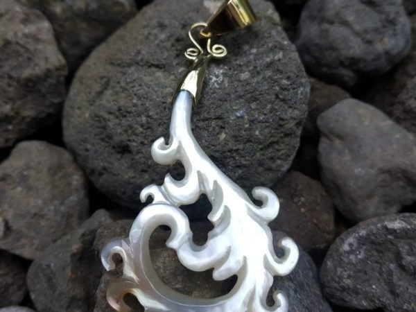 Pendant No.2