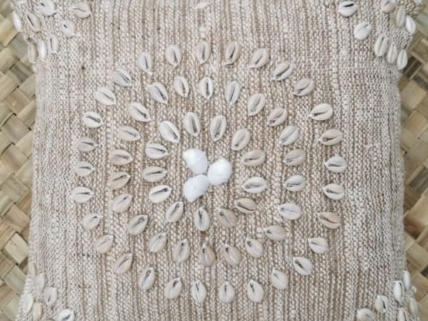 Shell pillow cover Natural
