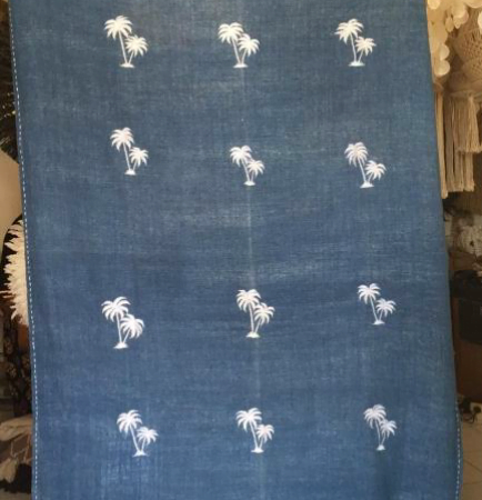 Throw Motif Coconut