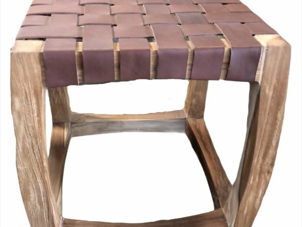 Wooden stool with woven leather seat - Tabouret en bois assise cuir tressée