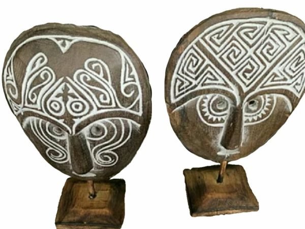 mask decoration - Masque plat en palmier sur socle